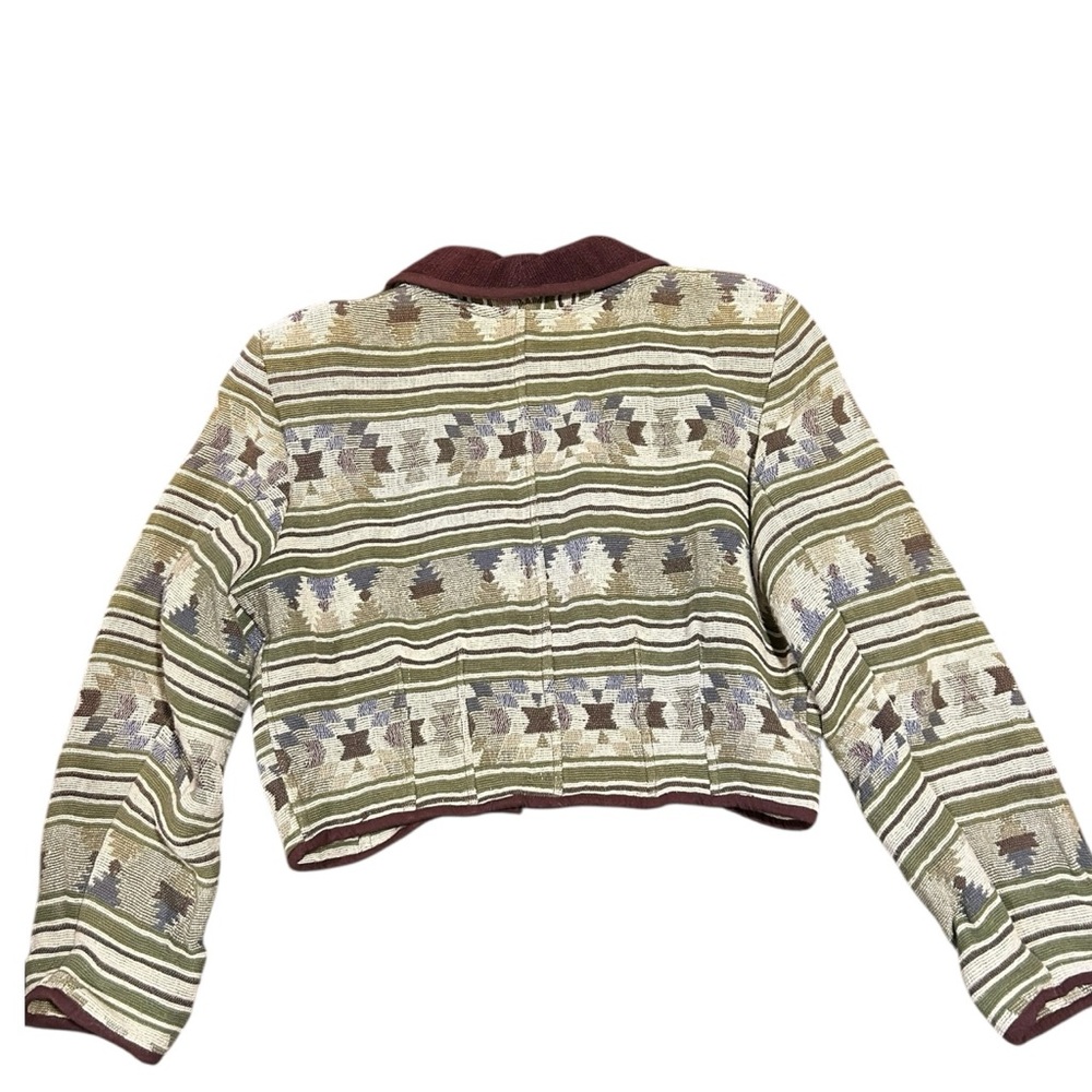 Patterned with Earth Tones Jacket with Maroon Accents - Picture 5 of 6